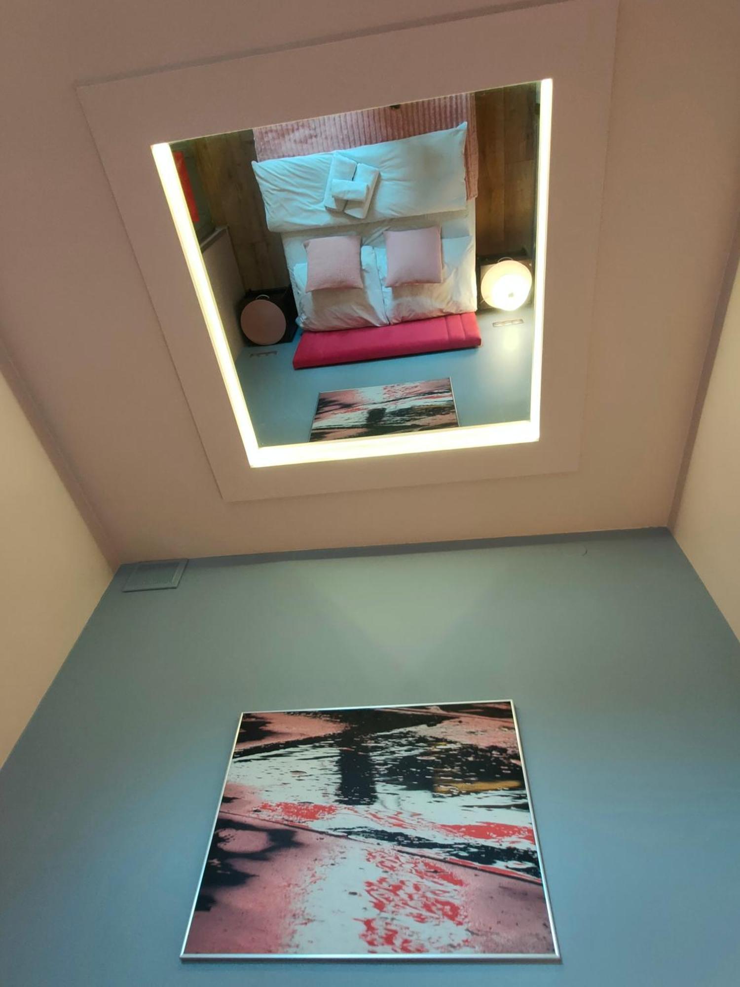 Mirror Pink Studio Apartment 克拉科夫 外观 照片